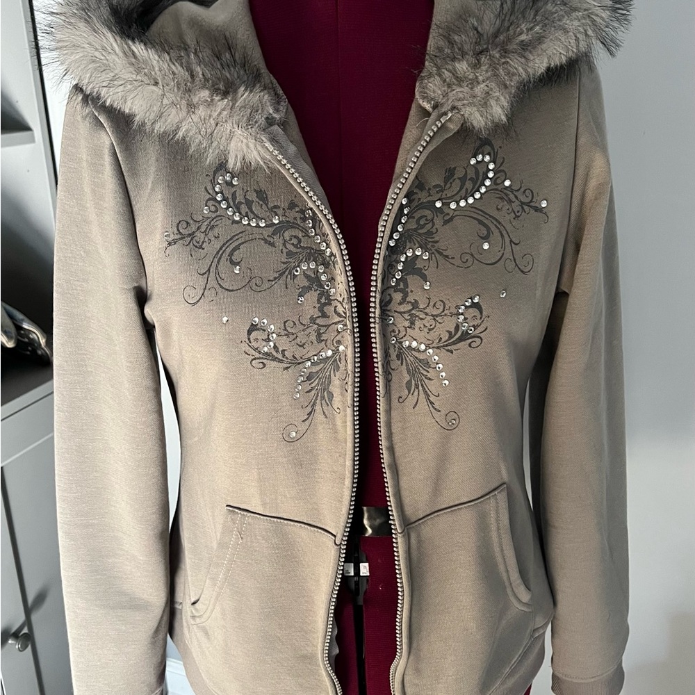 Gray Sweatshirt Full Zip with Fur Hood
